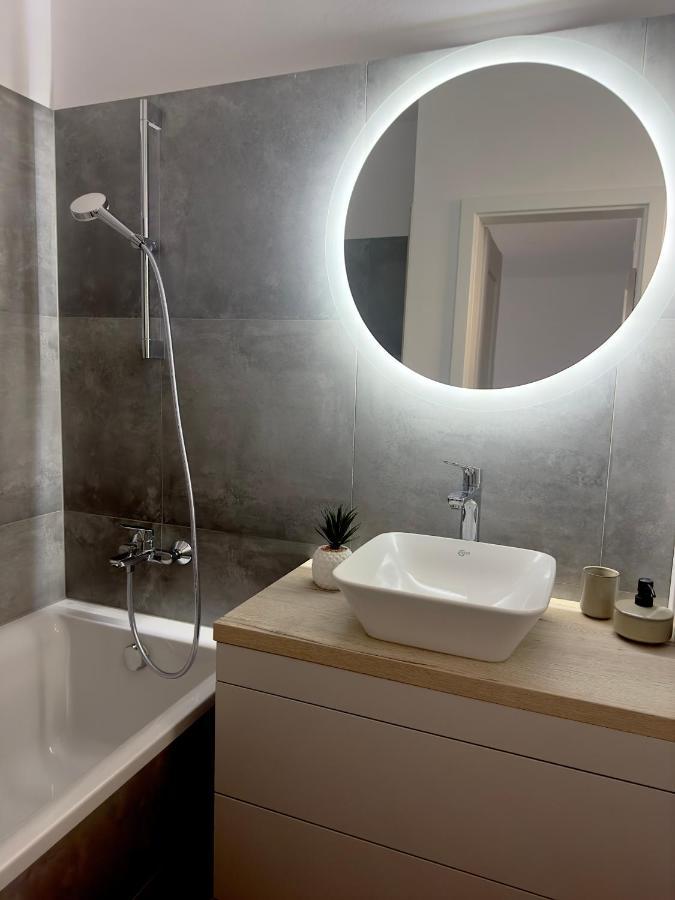 Urban Haven Apartment Липтовски-Микулаш Экстерьер фото